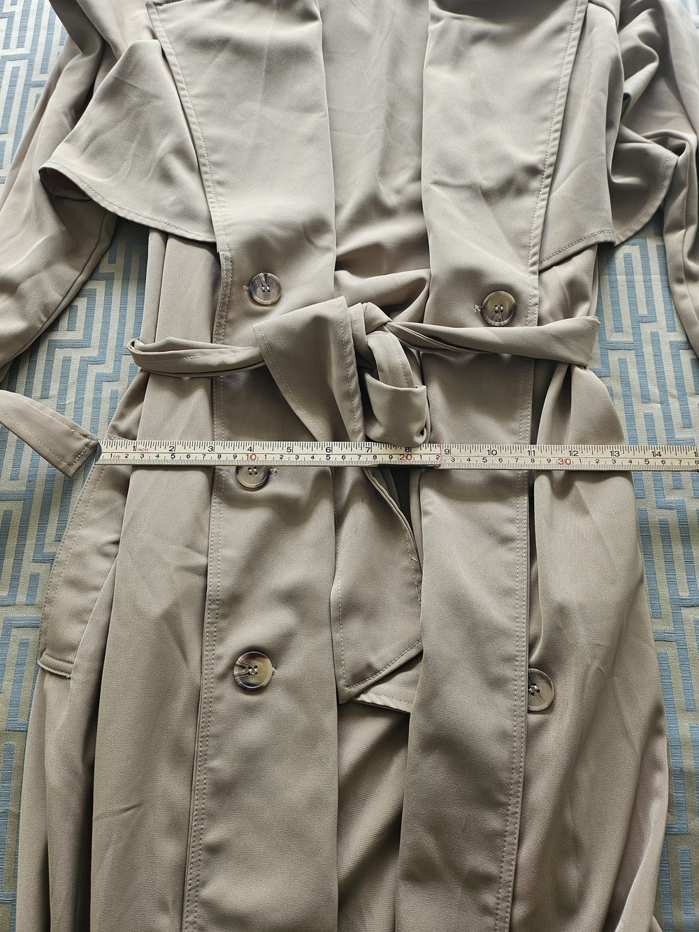 Princess Polly Beige Trench Coat - Picture 4 of 5